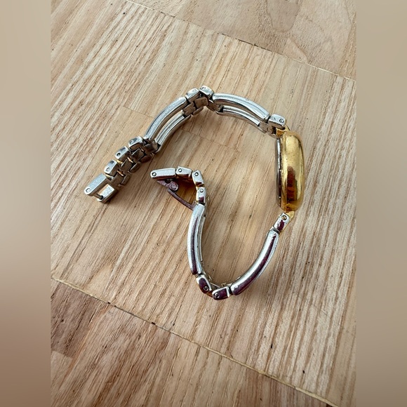 Vintage Michele ladies two toned dress watch NEW BATTERY - Picture 9 of 12